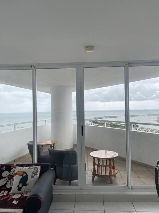 Hermoso Apartamento Con Una De Las Mejores Vistas Appartement Panama-Stad Buitenkant foto