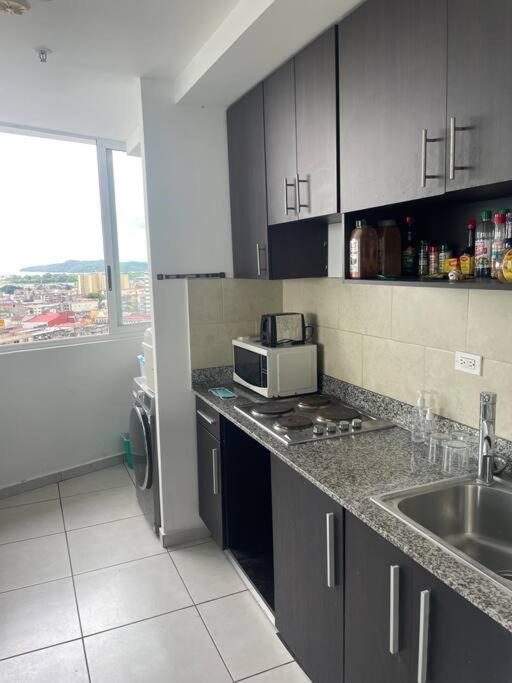 Hermoso Apartamento Con Una De Las Mejores Vistas Appartement Panama-Stad Buitenkant foto
